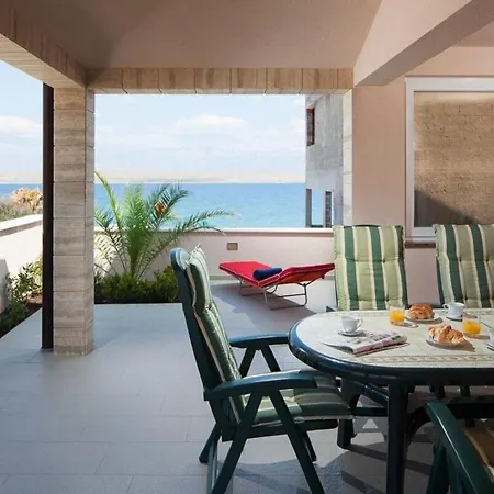 Vista Appartement Vir